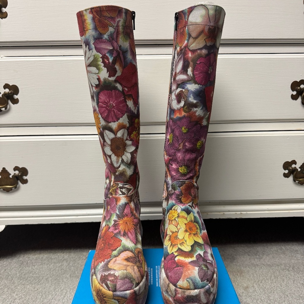 Superfly Strut Tall Platform Boots